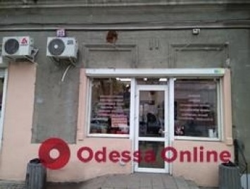 Больше 80 рекламных вывесок демонтировали в Одессе (ФОТО)