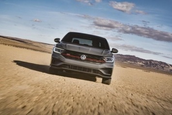 Volkswagen представил новую Jetta GLI (ВИДЕО)