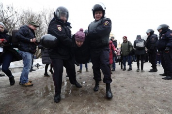 В РФ прошли «Марши материнского гнева»: есть задержанные