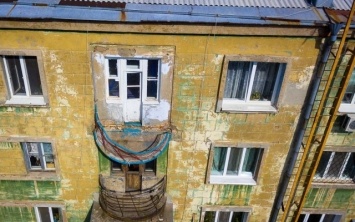 Опасный Днепр: старые балконы падают под ноги горожанам