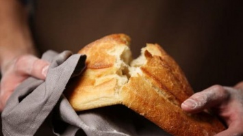 Приметы и суеверия: почему нельзя выбрасывать хлеб