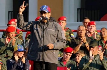В Венесуэле по приказу Мадуро начались крупномасштабные военные учения
