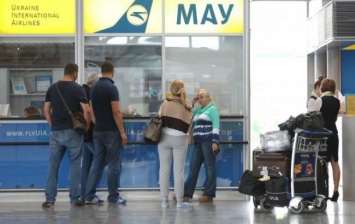 Рейс МАУ из Афин отложили из-за неизвестного вещества на борту
