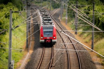«На Берлин»: поезд РЖД расстраивает чиновников Германии, но радует Медведева?