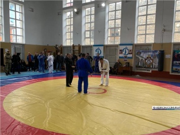 Бойцы керченского ОМОН стали призерами турнира по дзюдо
