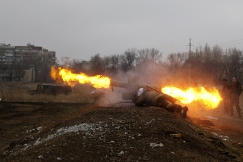 Оккупированный Донецк стоит на ушах, в городе взрывы: "Серьезное рубилово"
