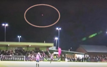 В Лондоне во время футбольного матча появился инопланетный НЛО