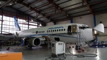Украинский завод начал ремонтировать самолеты Boeing