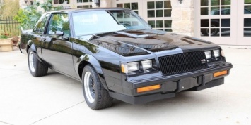 Buick 1987 года выпуска без пробега оценили в 100 тысяч долларов