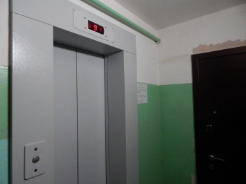 Трагедия произошла в лифте с беременной в Киеве: "Пролетела вниз 10 этажей"