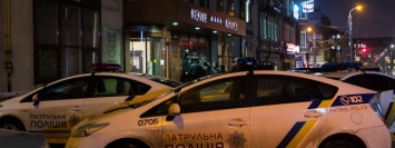 Полиция и спецназ в центре Днепра: в отель Reikartz зашел мужчина с автоматом