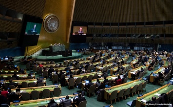 ООН собирает миллиард долларов для помощи пострадавшим от катаклизмов