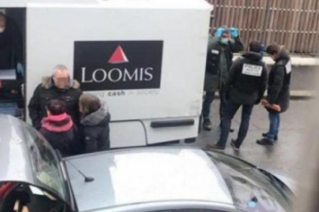 Во Франции исчез водитель-инкассатор с миллионом евро