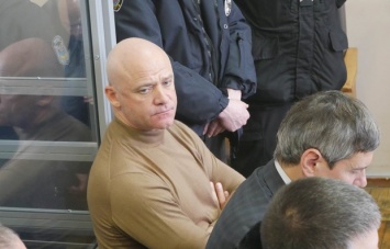 Дело Труханова: Сторонники мэра пытались вытеснить из зала суда наблюдателей