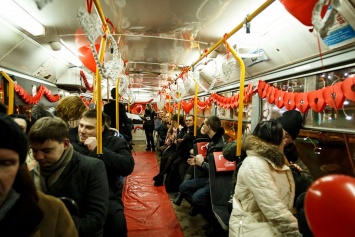 По Харькову пустят трамвай влюбленных