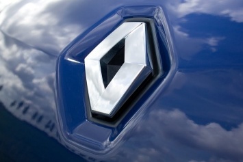 В сети опубликовано видео испытаний нового кросс-вэна Renault