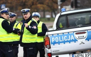 В Польше здание полицейского участка забросали "коктейлями Молотова" (ФОТО)