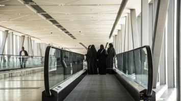В Саудовской Аравии мужчины с помощью приложения могут контролировать место нахождения женщин