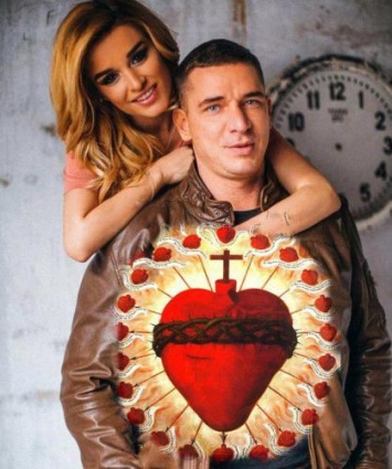 «Ты же православная мать!»: Фанаты потребовали от Бородиной отказаться от Дня Святого Валентина