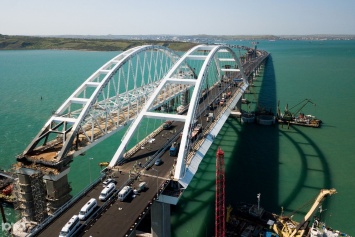 Крымский мост рухнет, последствия будут катастрофическими: "сотни жизней под угрозой"