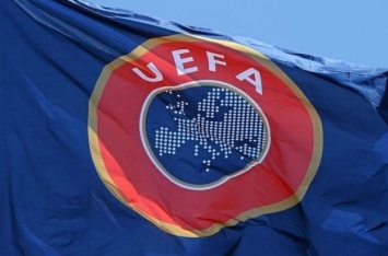 УЕФА объяснил решение арбитра отменить мяч "Аякса" в ворота "Реала"