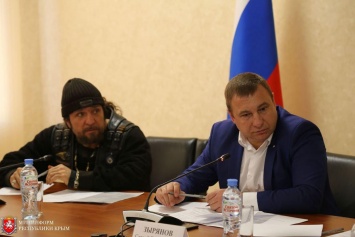Министр Зырянов встретился с Хирургом для обсуждения плана мероприятий юбилея Крымской весны