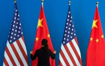 США и Китай не достигли прогресса на переговорах в Пекине - СМИ