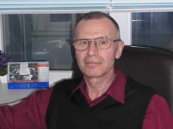 В Анапе развесили фото разработчика "Новичка" с обвинениями в педофилии