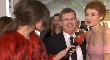 Вице-премьер Павел Розенко в День влюбленных сходил на балет