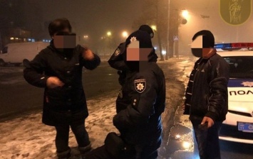 В Киеве мужчину избили за отказ от секса