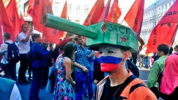 Россиянин ошарашил "братской" речью: "русская земля теперь, и язык учить не надо"