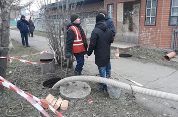 Бердянские службы выясняют причину провала на Мелитопольском шоссе