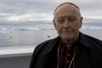 Обвиняемого в сексуальных домогательствах бывшего архиепископа Вашингтона лишили сана