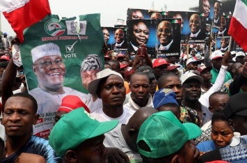 В Нигерии перенесли выборы на неделю