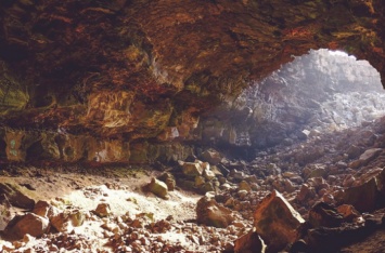 В британской пещере обнаружили «ворота в ад». ФОТО
