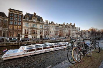В Амстердаме объявили о закрытии Квартала Красных фонарей: "Это унизительно"
