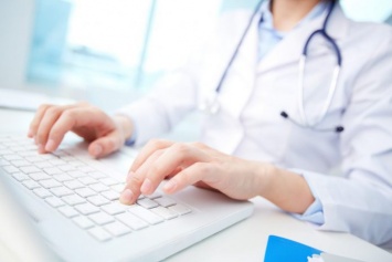 В ряде павлоградских больниц, роддоме и стоматполиклинике внедряют онлайн-регистратуру