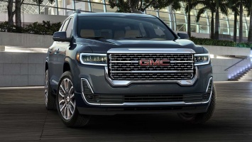 GMC Acadia подвергли рестайлингу