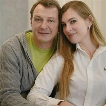 «Беги Лиза, беги!»: Башаров надеялся на воссоединение с «избитой» женой, подарив ей отпуск в Таиланде