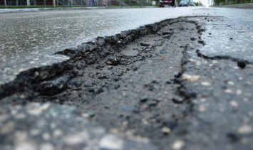 Масштабная катастрофа в Киеве, дорога провалилась под землю: срочное обращение