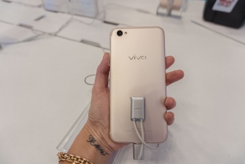 Стоимость смартфона от Vivo U1 стартует от 120 долларов