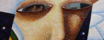 В Запорожье показывают сфинкса с зеркальными глазами и рыбу с человеческим лицом