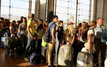 Топ-10 стран, туристы которых едут больше всего в Украину