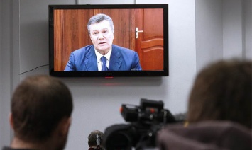 Янукович обратился к украинцам в годовщину событий на Майдане