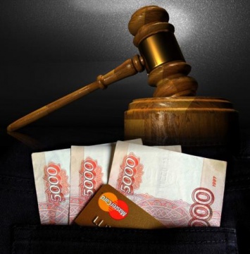 «Приморский развод»: «Прокуроры» трясут с жителей Приморья по 14 000 рублей