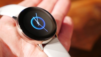 Samsung выпустила "ручного тренера": цена и характеристики Galaxy Watch Active