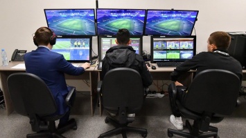 Систему видеопомощи арбитрам в Лиге чемпионов разнесли в дребезги: «Это позор»