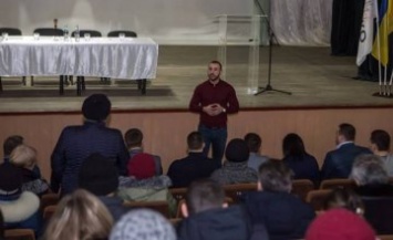 Нардеп Сергей Рыбалка ознакомился, как проходит медреформа в больницах Терновки и встретился с местными жителями (ФОТО)