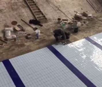 В Кривом Роге после реконструкции откроют бассейн