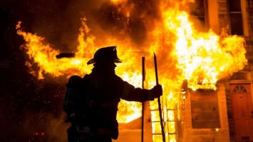 В Киеве сгорел двухэтажный дом